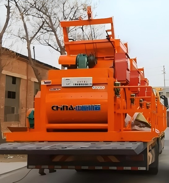 5臺(tái)JS500  1臺(tái)JZM650發(fā)往湖南