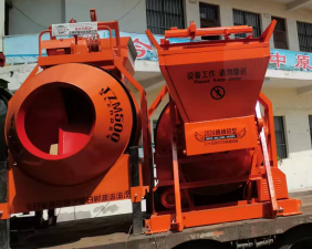 2臺(tái)JZM500攪拌機(jī)發(fā)往湖南