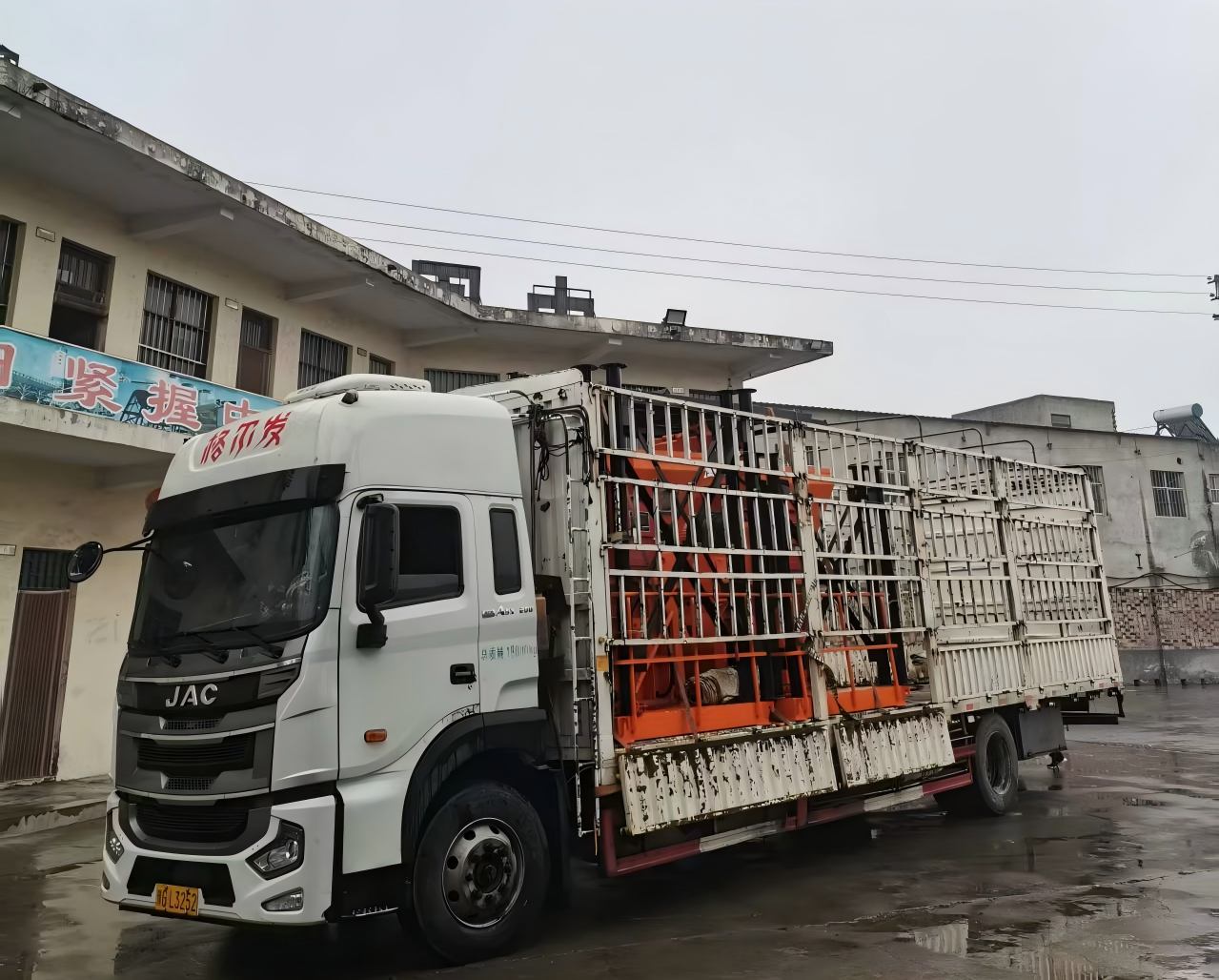 2臺JS500攪拌機(jī)發(fā)往湖南